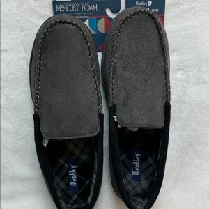 NWT Wembley Gray Suede Men's Moccasin Slippers Memory Foam Size XL 11-12